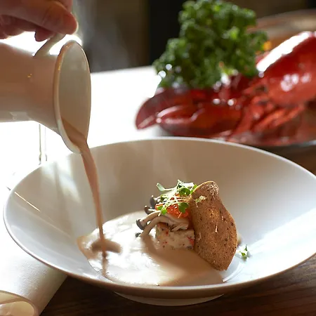 Pichardts & - La Maison Rouge *